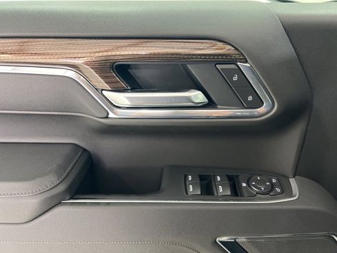 Used 2025 Chevrolet Silverado 1500 LT image 21