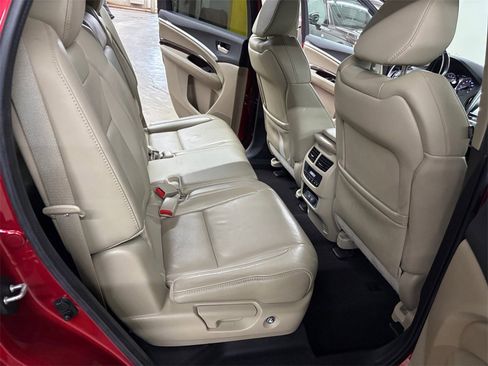 Used 2019 Acura MDX SH-AWD image 18