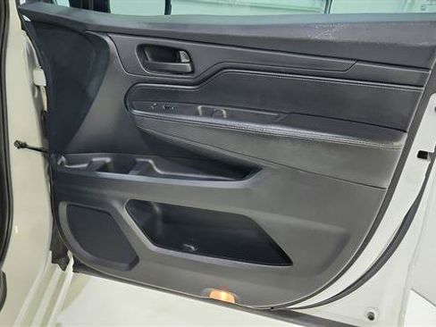 Used 2024 Honda Odyssey Sport image 28
