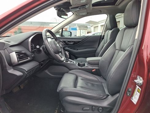 Used 2023 Subaru Outback Limited image 13