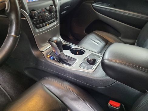 Used 2018 Jeep Grand Cherokee Limited image 26