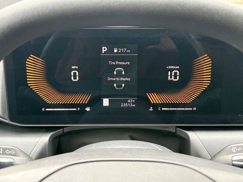 Used 2025 Kia K4 LXS image 38