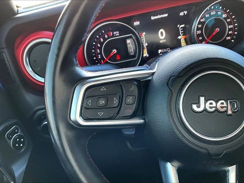 Used 2018 Jeep Wrangler Unlimited Rubicon AWD/4WD image 25
