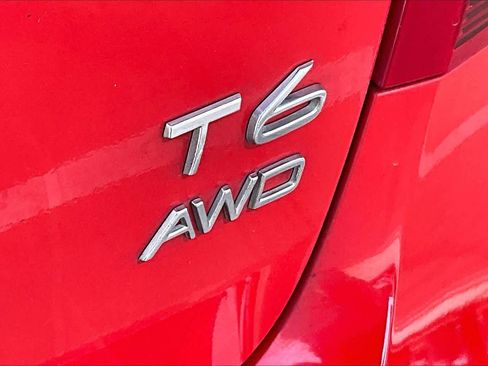 Used 2018 Volvo S60 T6 R-Design Platinum image 10