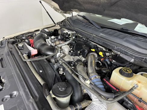 Used 2018 Ford F250 King Ranch w/ Tow Technology Bundle image 15