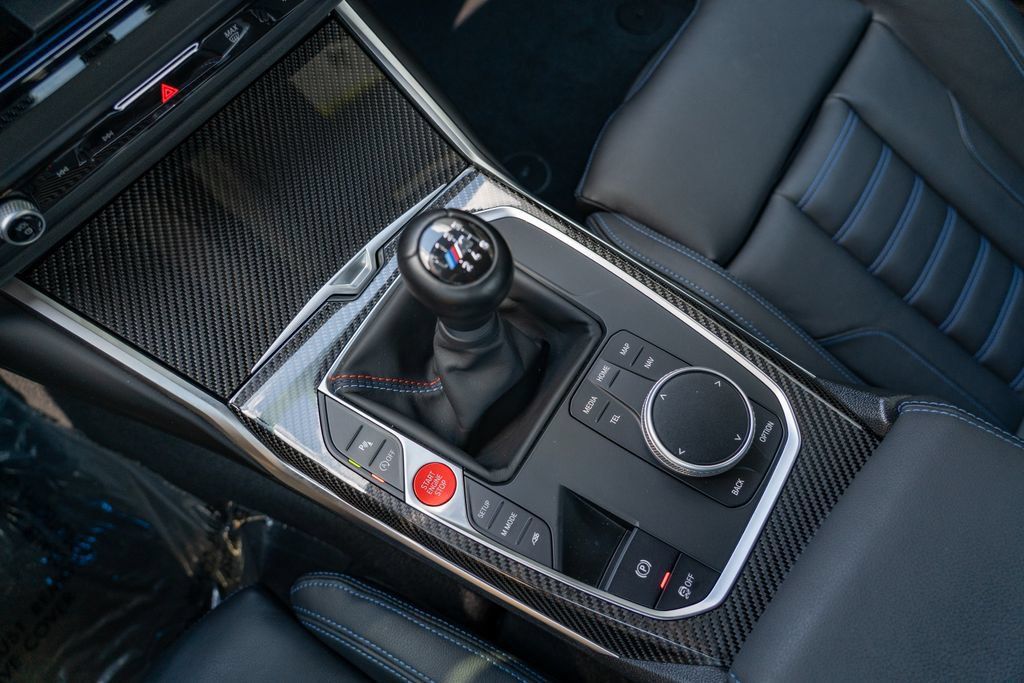 Used 2025 BMW M2 w/ Lighting Package RWD image 25