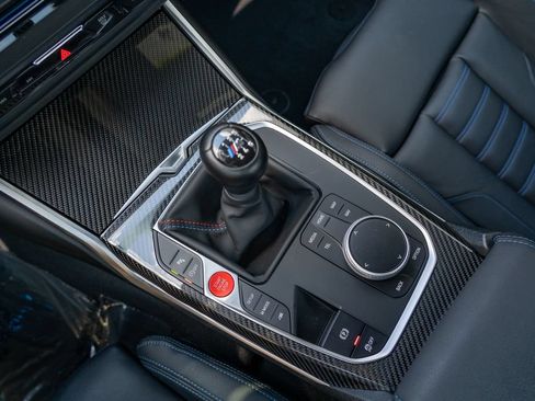 Used 2025 BMW M2 w/ Lighting Package RWD image 25