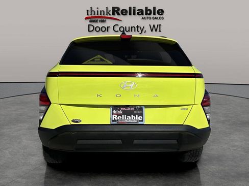 Used 2025 Hyundai Kona SEL AWD/4WD image 9