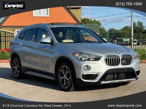 Used 2018 BMW X1 xDrive28i w/ Convenience Package AWD/4WD image 3