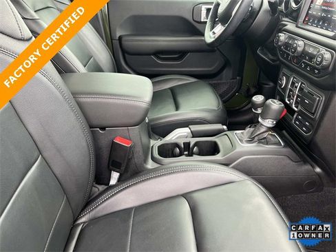 Used 2021 Jeep Wrangler Unlimited Sahara image 22