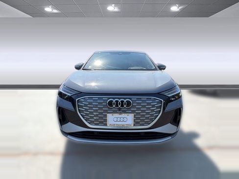 Used 2023 Audi Q4 e-tron Prestige AWD/4WD image 6