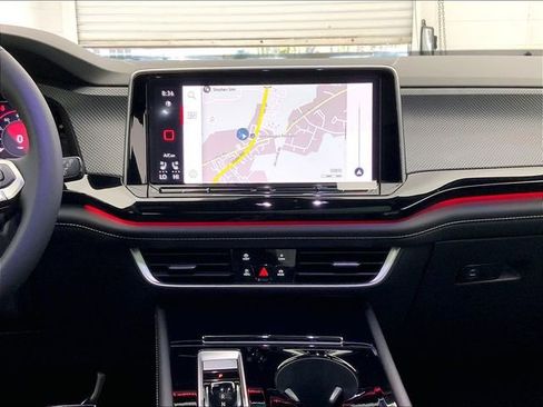 New 2026 Volkswagen Atlas Cross Sport SEL R-Line image 7