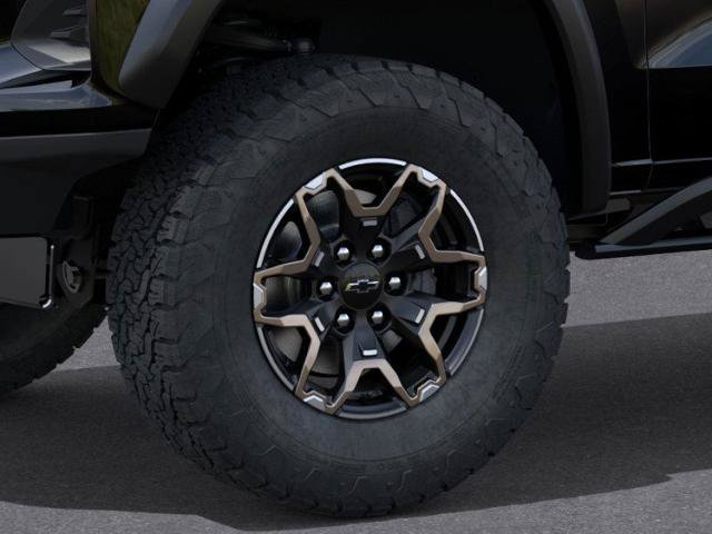 New 2026 Chevrolet Colorado ZR2 w/ Technology Package AWD/4WD image 9
