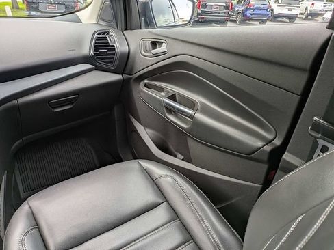 Used 2019 Ford Escape SEL FWD image 17