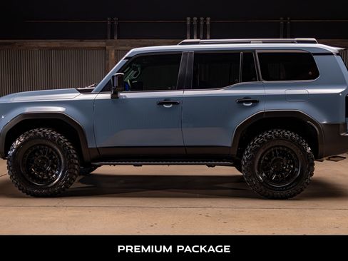 Used 2025 Toyota Land Cruiser w/ Premium Package image 6