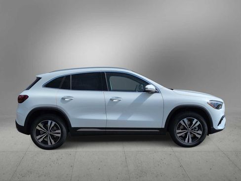 Used 2026 Mercedes-Benz GLA 250 4MATIC image 9