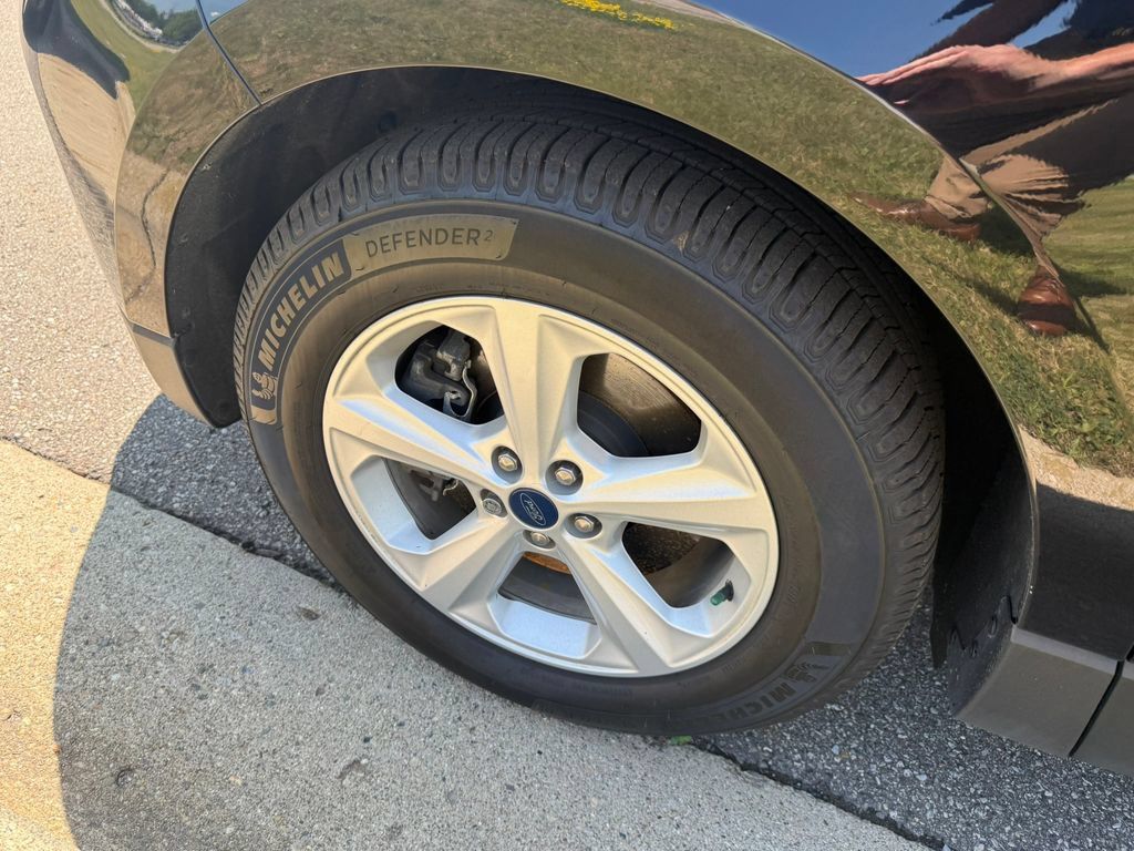 Certified 2020 Ford Edge SE AWD/4WD image 9