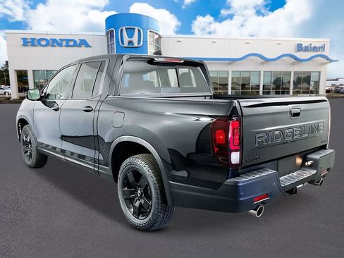 New 2026 Honda Ridgeline Black Edition image 2