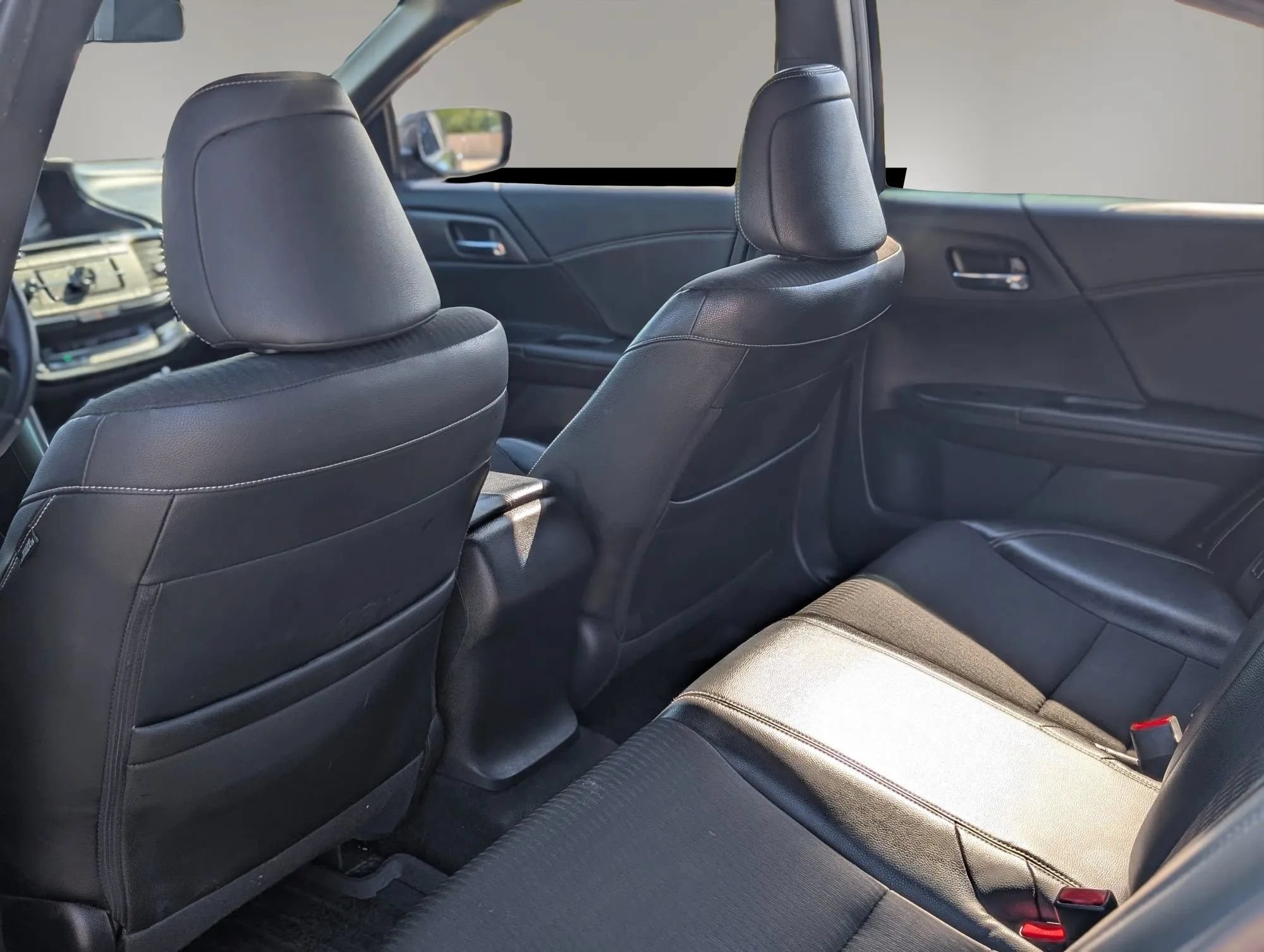 Used 2016 Honda Accord Sport image 15