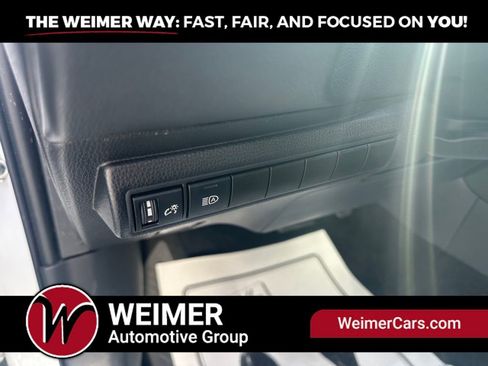 Used 2023 Toyota Corolla LE FWD image 14