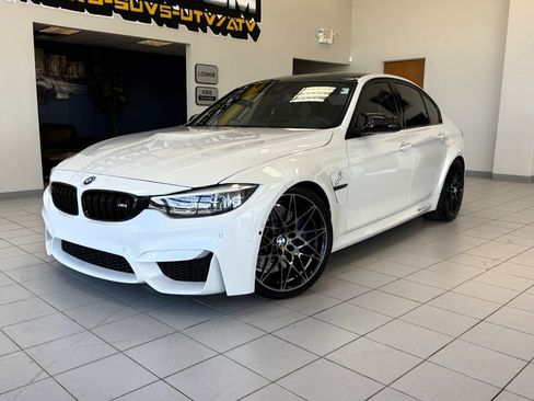 Used 2018 BMW M3 RWD image 2
