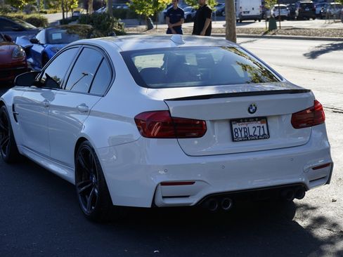 Used 2017 BMW M3 image 10