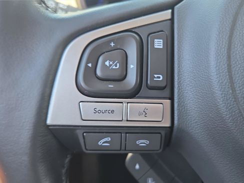Used 2016 Subaru Outback 2.5i Limited AWD/4WD image 27