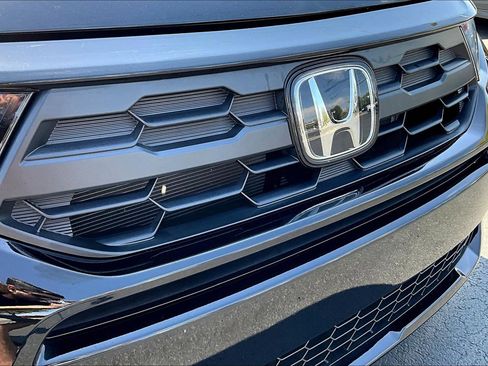 Certified 2025 Honda Odyssey EX-L image 34