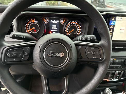 New 2026 Jeep Wrangler Sport AWD/4WD image 22