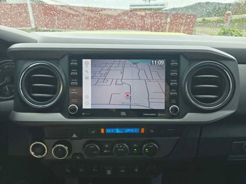 Used 2022 Toyota Tacoma TRD Pro image 12