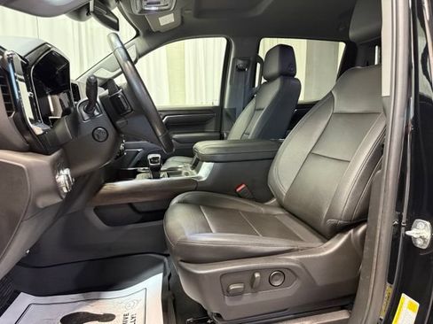 Used 2023 GMC Sierra 1500 SLT w/ SLT Premium Plus Package AWD/4WD image 5