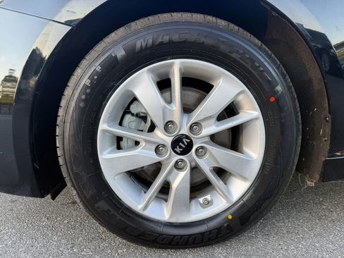 Used 2018 Kia Optima LX FWD image 29