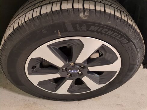 Used 2018 Subaru Forester 2.5i Limited image 20