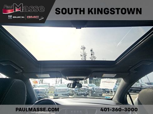 Used 2023 Buick Enclave Essence w/ Experience Buick Package image 12