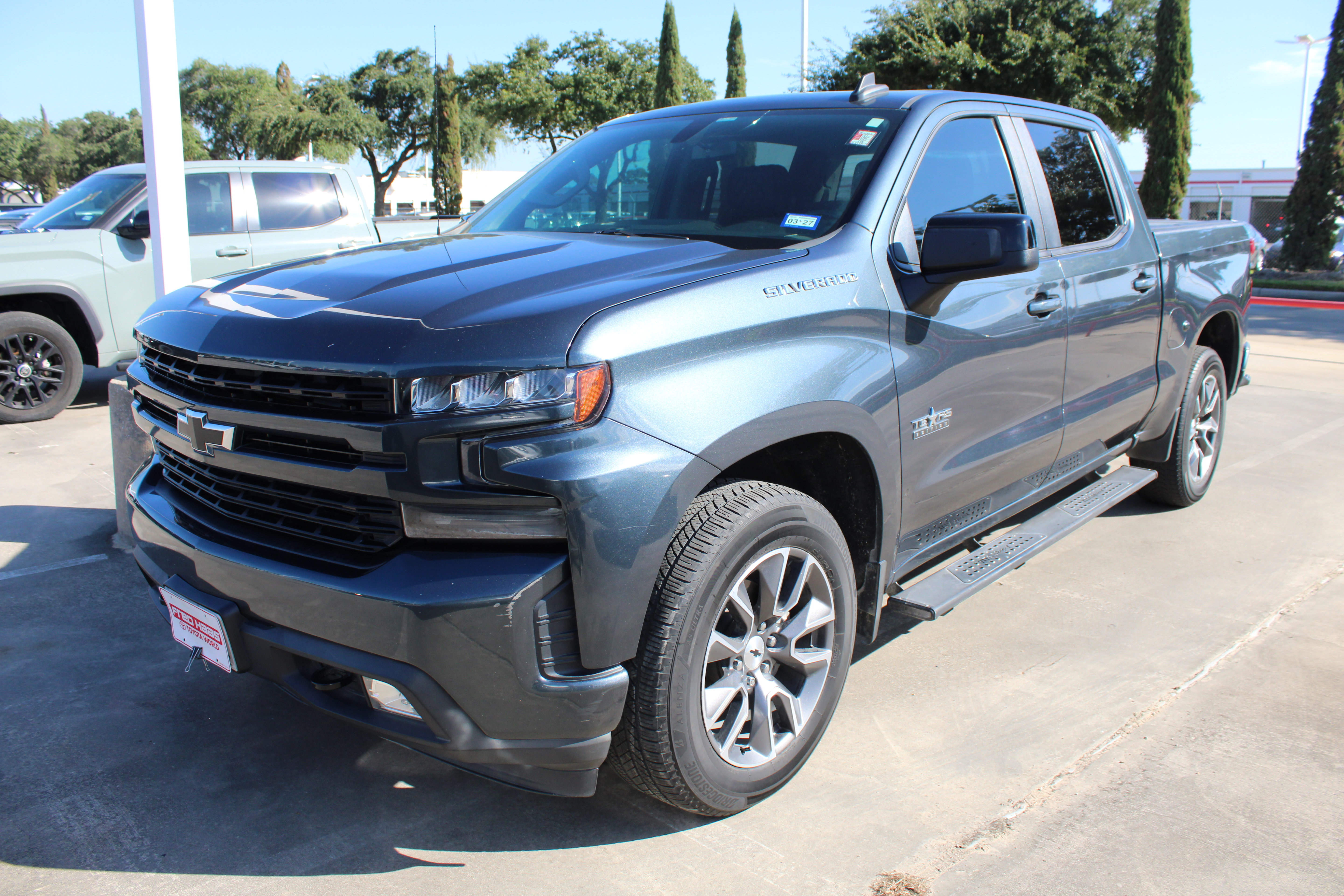 Used 2021 Chevrolet Silverado 1500 RST w/ Bed Protection Package RWD image 5