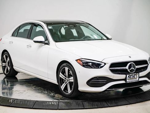 Used 2025 Mercedes-Benz C 300 Sedan image 5