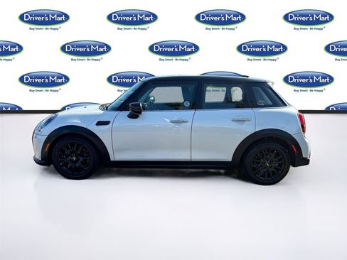Used 2023 MINI Cooper 4-Door Hardtop FWD image 4