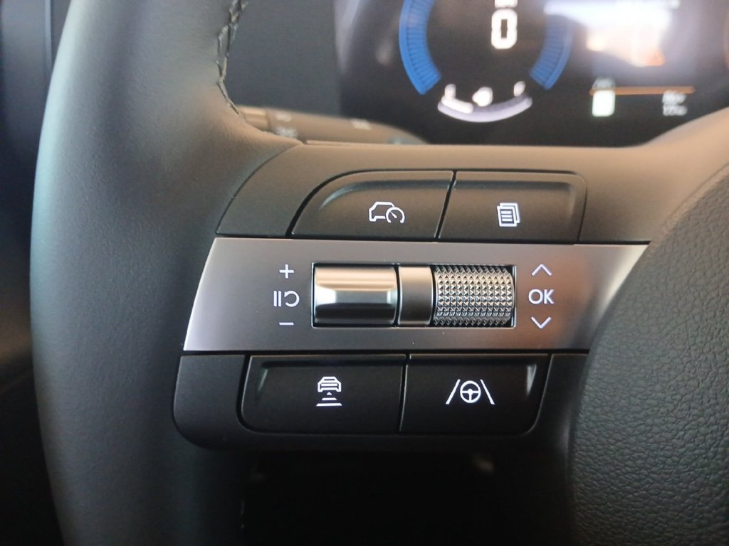 New 2027 Hyundai Kona SEL Sport FWD image 18