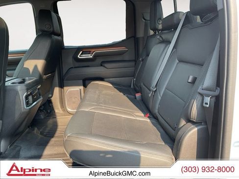 Used 2022 GMC Sierra 1500 Denali AWD/4WD image 13