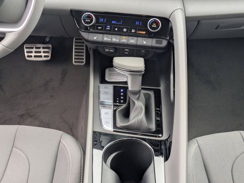New 2026 Hyundai Elantra SEL Sport Premium FWD image 21