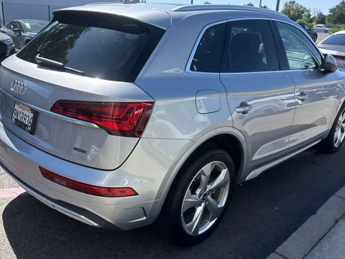 Used 2021 Audi Q5 2.0T Premium Plus w/ Premium Plus Package AWD/4WD image 7