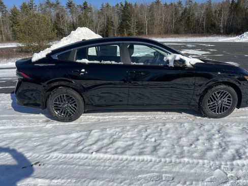 New 2026 Nissan Sentra SV image 8