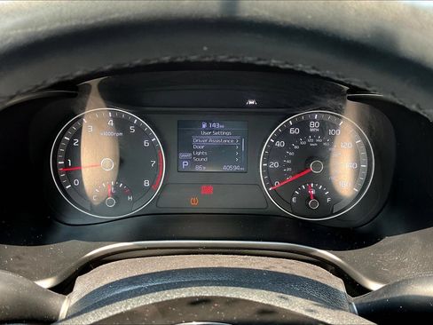 Used 2019 Kia Forte S FWD image 9