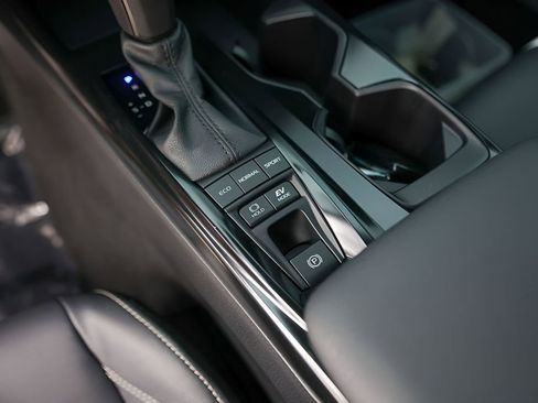Used 2025 Toyota Camry SE w/ Multimedia Upgrade Package FWD image 24