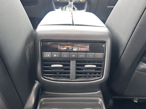 Used 2023 MAZDA CX-9 Touring AWD/4WD image 36