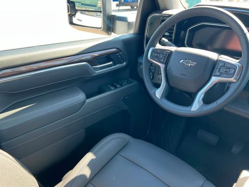 New 2026 Chevrolet Silverado 2500 LT w/ Trail Boss Package AWD/4WD image 12
