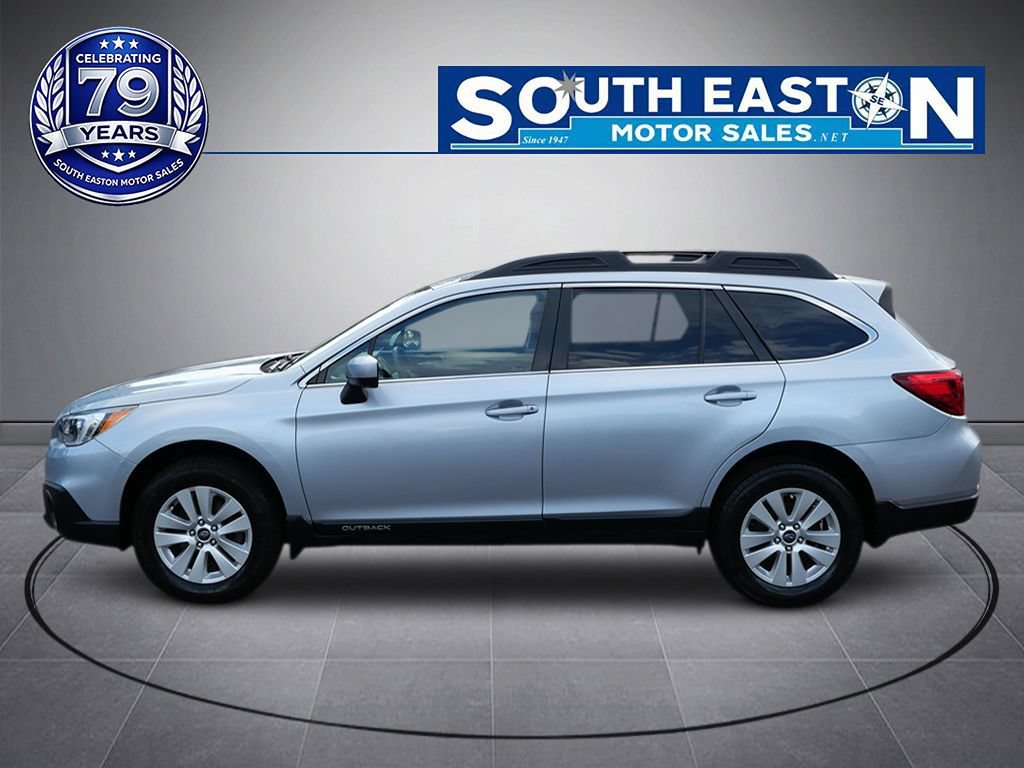Used 2017 Subaru Outback 2.5i Premium AWD/4WD image 7