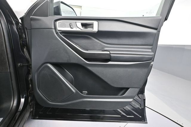 Used 2020 Ford Explorer Limited AWD/4WD image 43