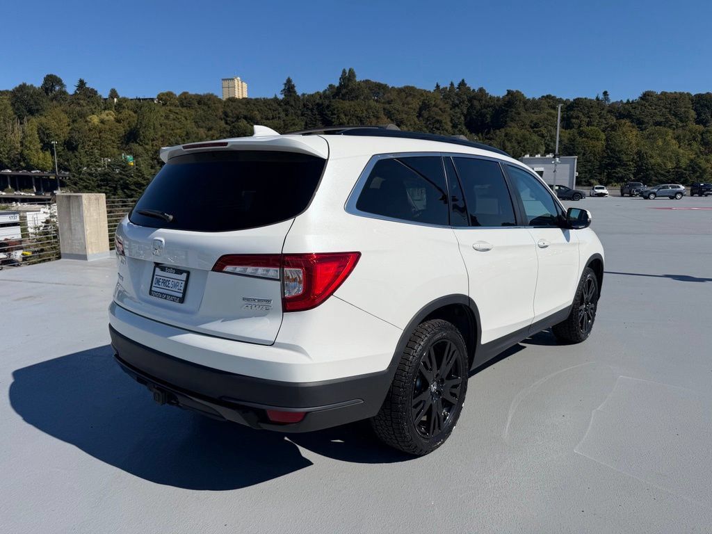 Used 2021 Honda Pilot Special Edition image 3