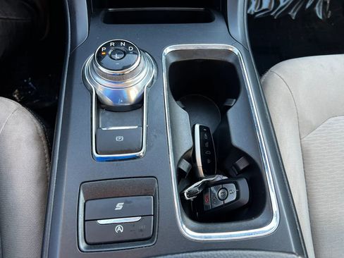 Used 2020 Ford Fusion SE w/ Equipment Group 151A image 26